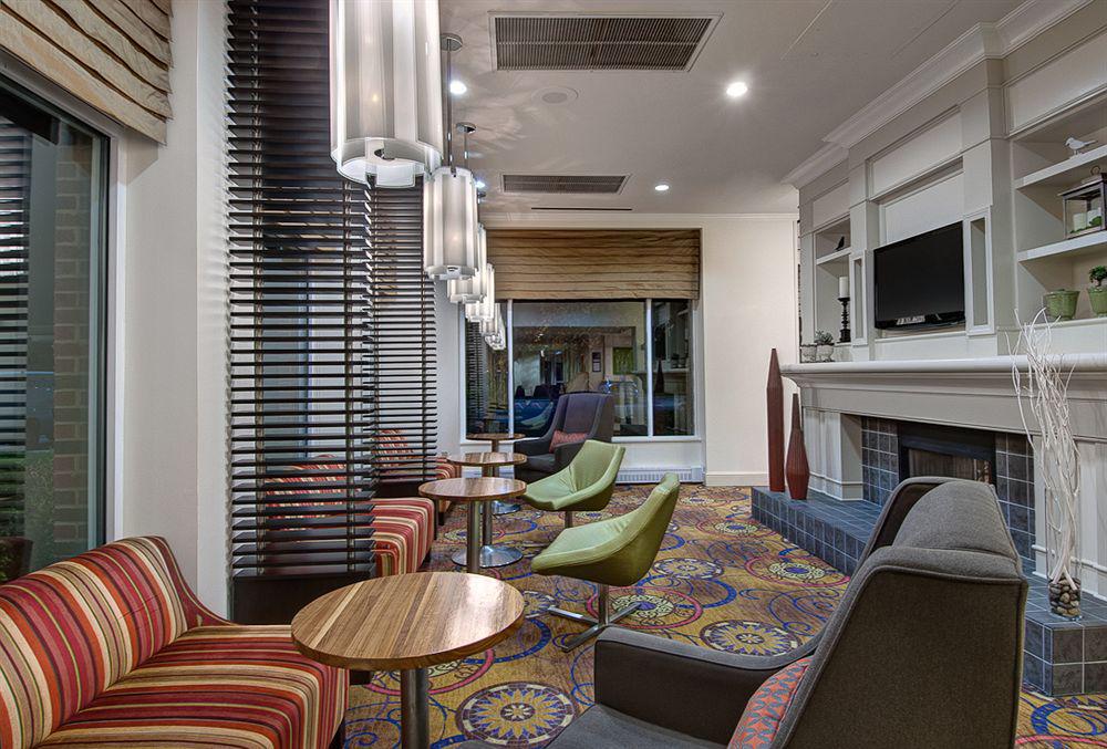 Hilton Garden Inn Detroit Metro Airport Romulus Exterior foto