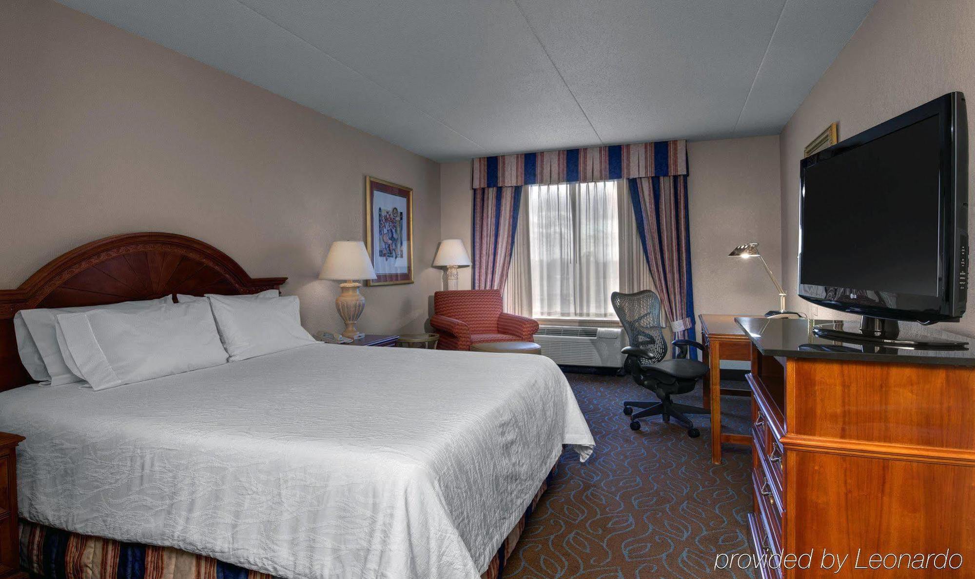 Hilton Garden Inn Detroit Metro Airport Romulus Exterior foto