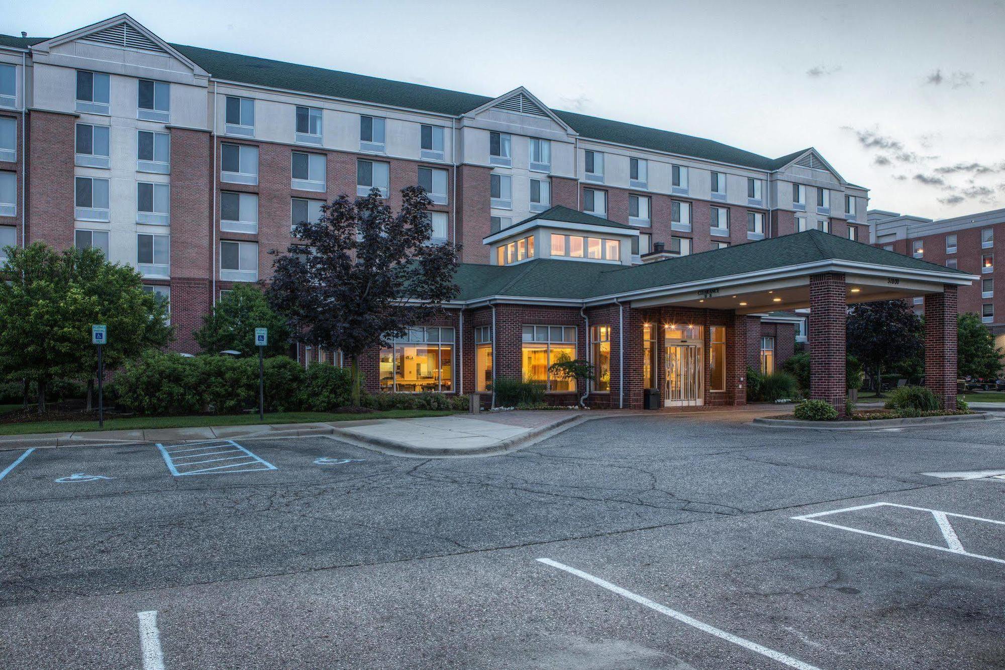 Hilton Garden Inn Detroit Metro Airport Romulus Exterior foto